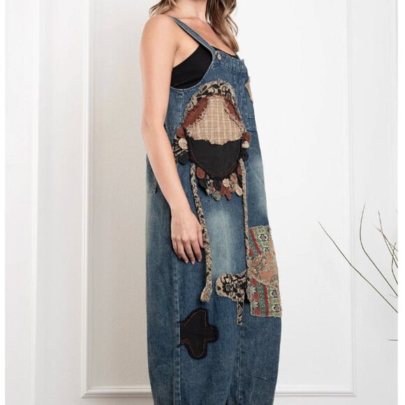 NWT BlueVelvet Denim Capri Overalls with Mixed Patches in Denim Size LARGE - Picture 2 of 12